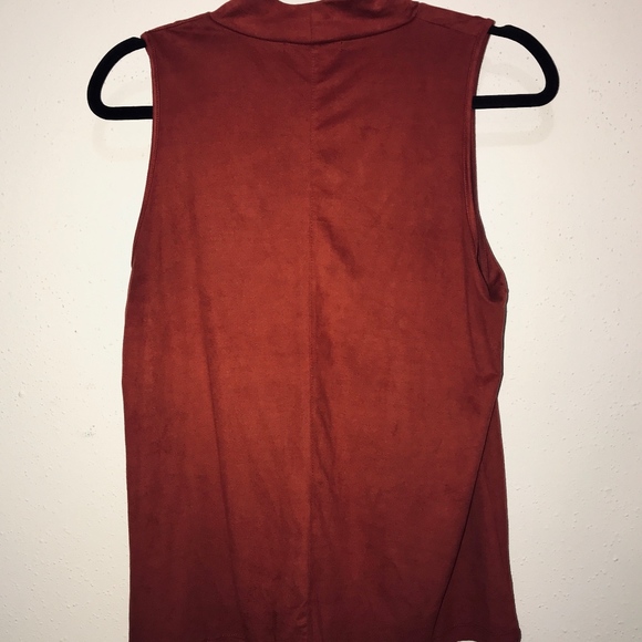 turtle neck - Picture 3 of 5